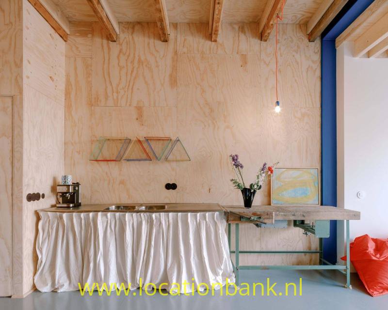 Ground floor - kitchenette 