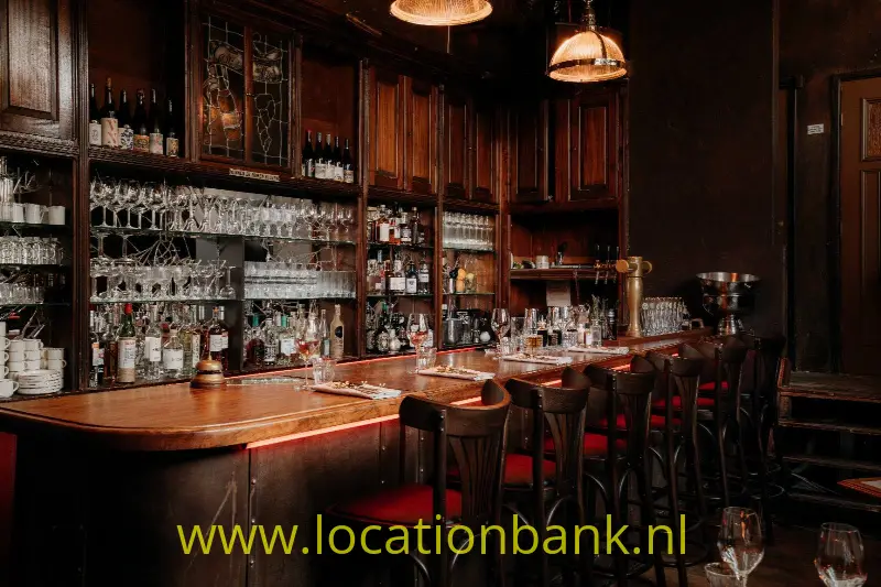 bar