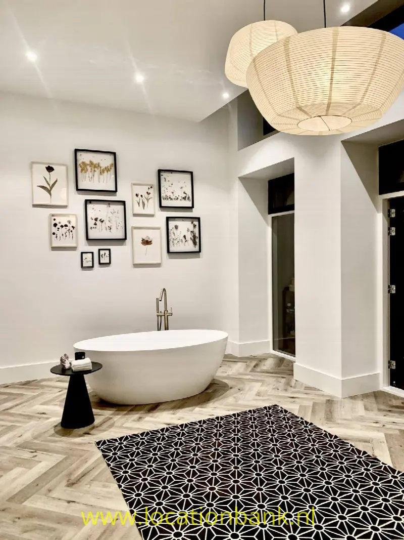 Bad in slaapkamer 