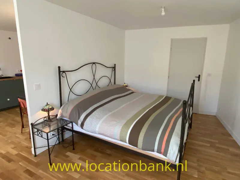 Bedroom studio op zolder.