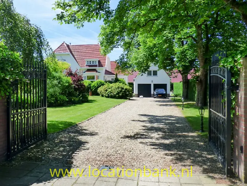 oprijlaan