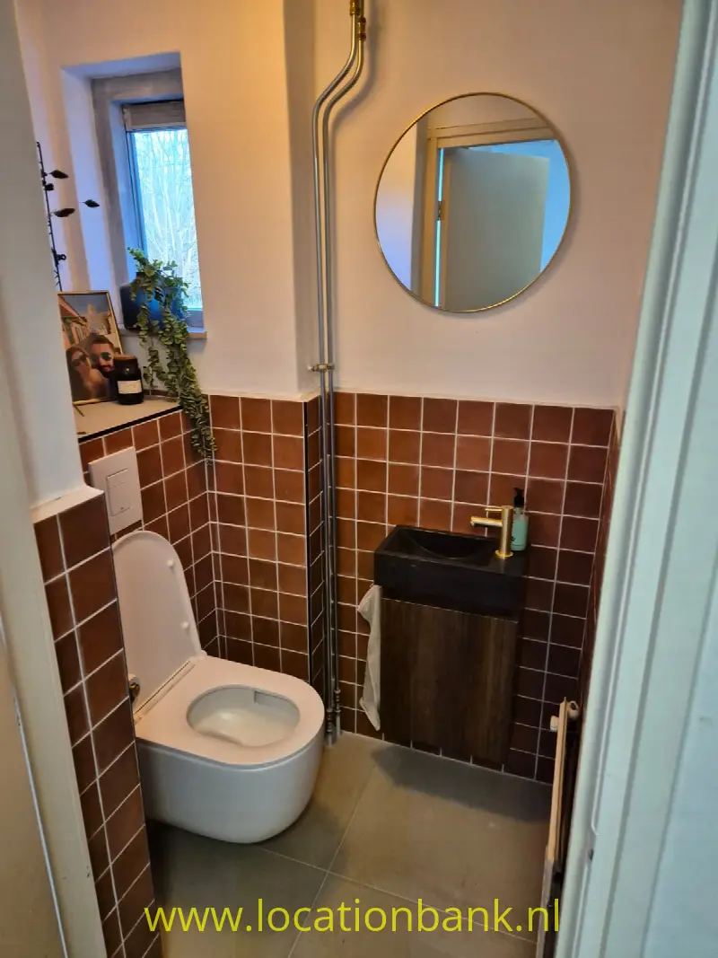 Toilet beneden