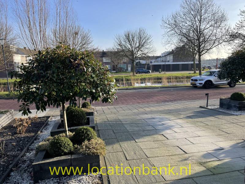 Oprit en straat