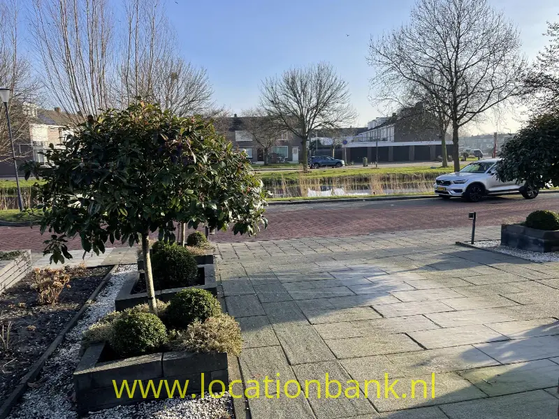 Oprit en straat