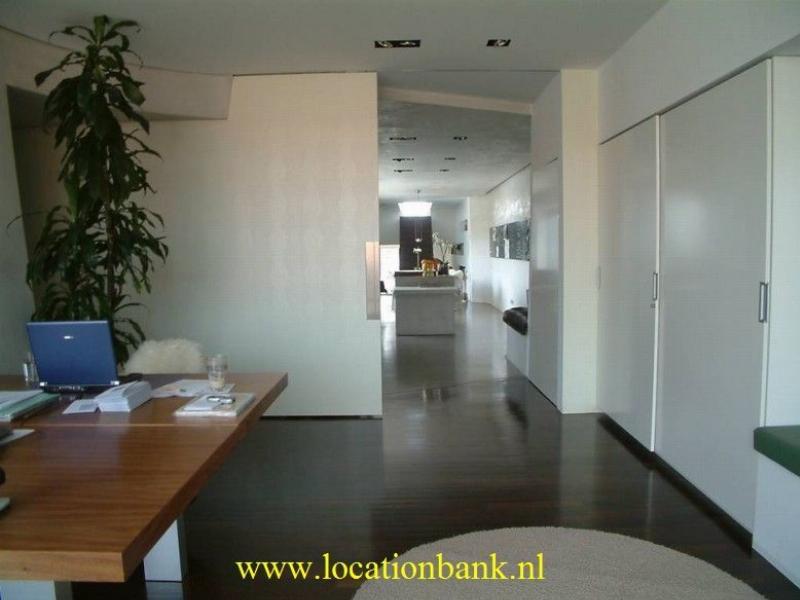 film location 385