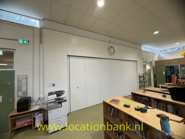 aula gesloten deur