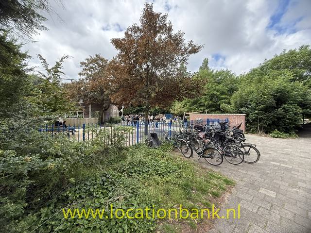 voor school water kant