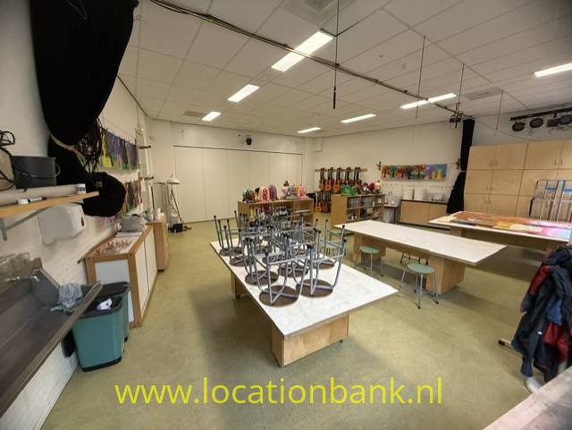 aula met flex deur dicht