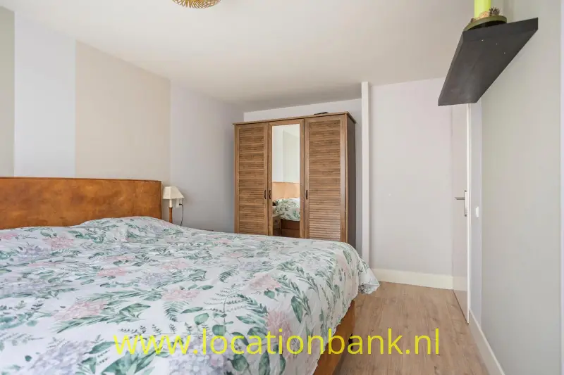 1e slaapkamer 
