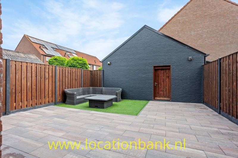 Achtertuin