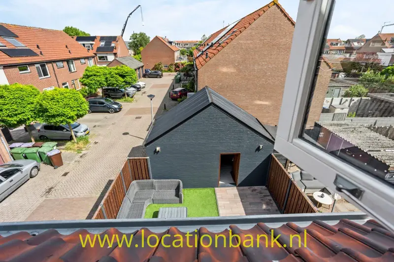 Achtertuin