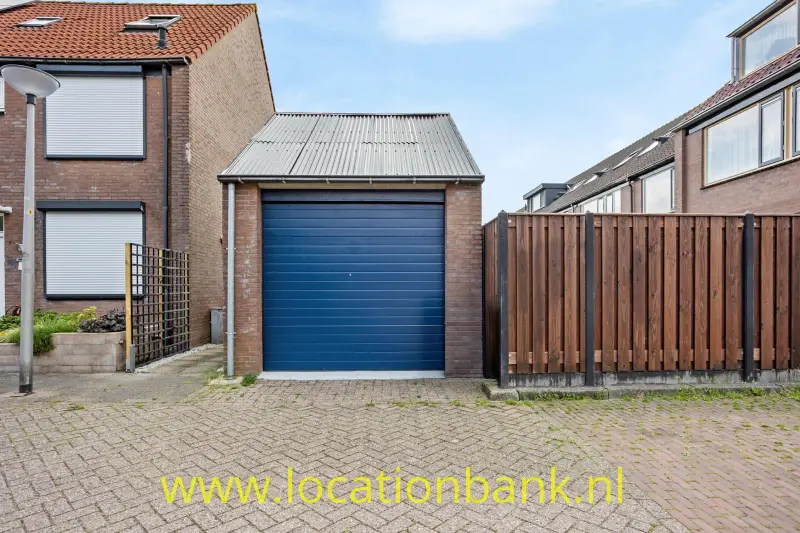 Garage buitenkant 