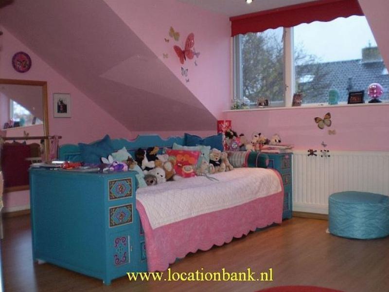 roze kinderkamer