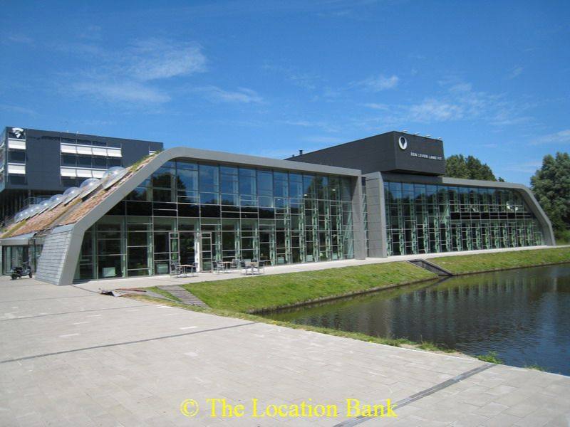 Moderne gebouw