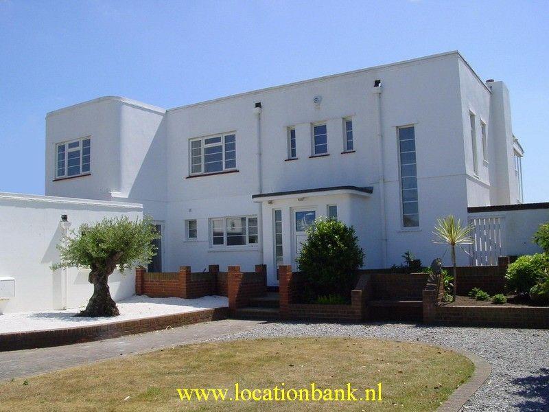 Witte Villa met prive zwembad