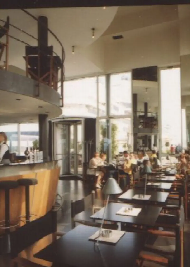 Modern Cafe Restaurant