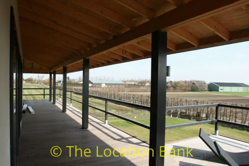 Moderne Villa en landhuis