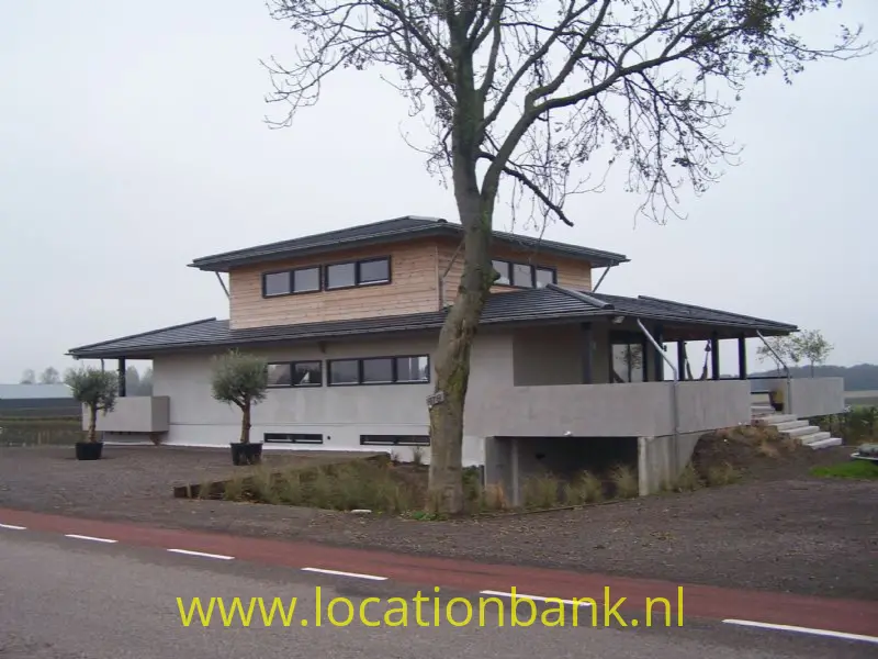 Moderne Villa en landhuis