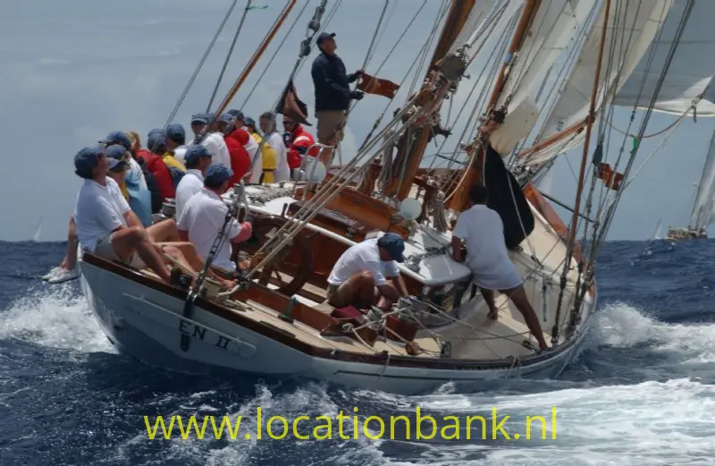 Zeilboot of luxe jacht