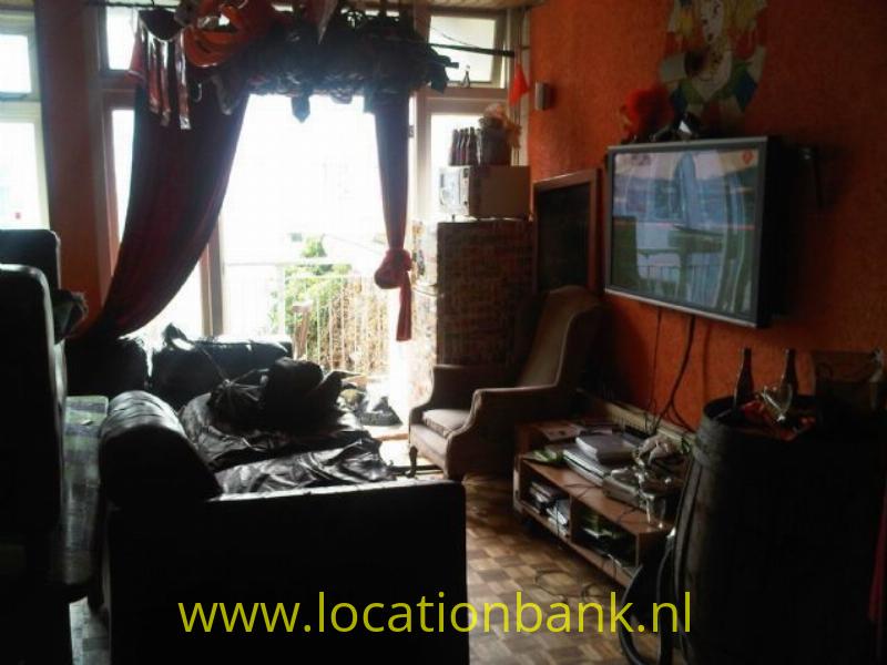film location 947