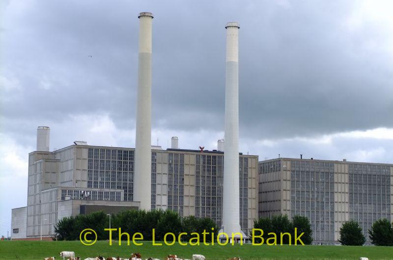 fabriek of Energie centrale in betonnen gebouw