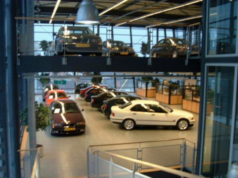 auto showroom
