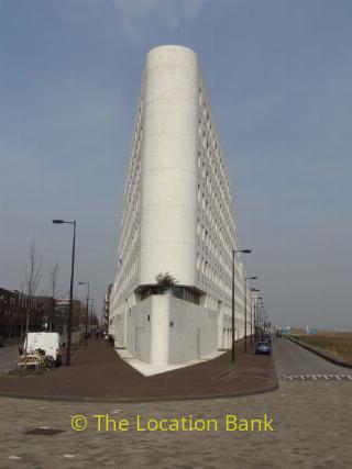 Rond gebouw straat en Architectuur