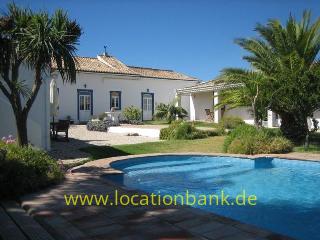film location 1102