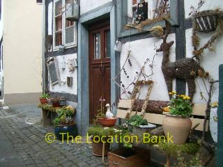 film location 1585
