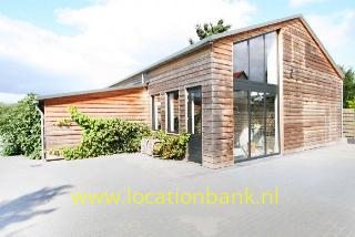 houten villa