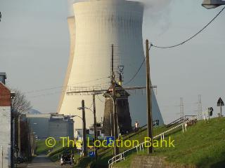 Windmolen en fabriek