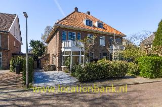 Familie villa voorjaar.