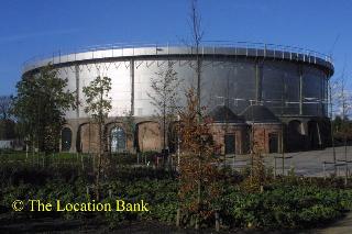 Lege Gashouder en gasfabriek