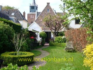 Huis met tuin aan de rivier