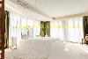 White suite