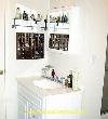 badkamer witte muren 