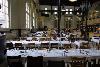 klassischal gro�es restaurant in industrial building