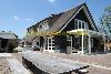 wooden villa mit porch