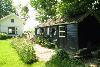barn in Garten