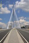Moderne Hightech Br&uuml;cke