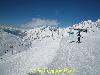 Ski run und ski lift in the mountains