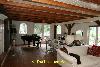 Wohnzimmer mit piano