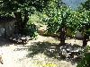 Alte Villa oder house mit court