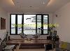 Wohnzimmer mit passing boat