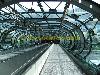 Flughafen walking tunnel