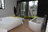 Slaapkamer met bubbelbad
