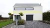 Strakke moderne witte villa met garage