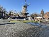 Groot dakterras me uitzicht op Molen de Walvis.